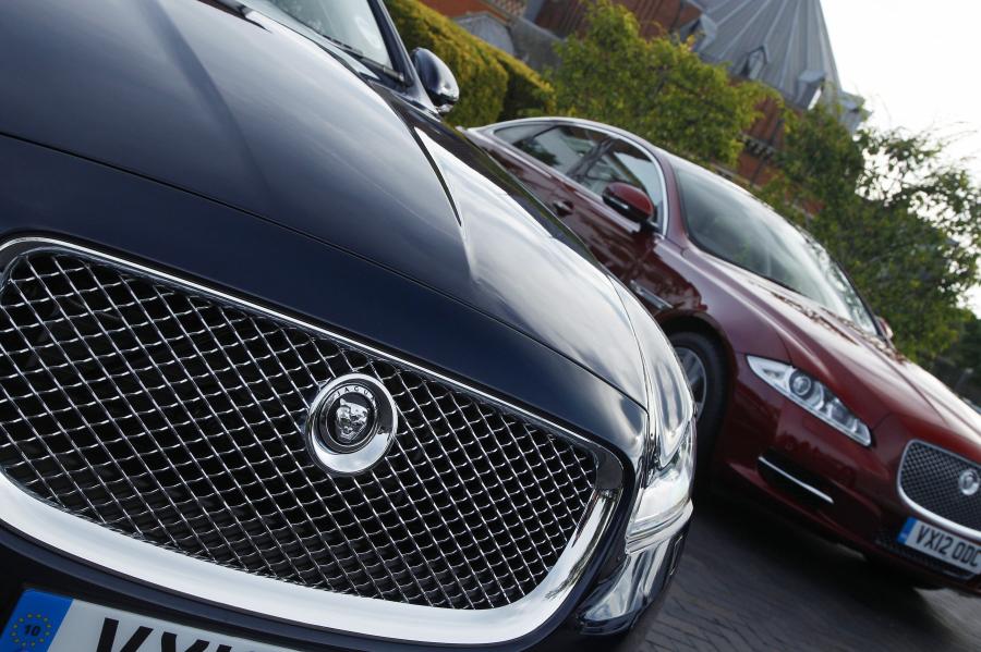  Jaguar XJ 2012 года  (UK) (фото 80 из 121)
